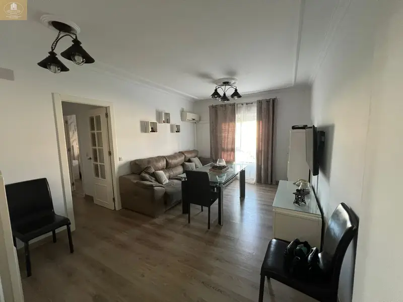 Venta Piso 84m2 Utrera Piscina 3 Dormitorios