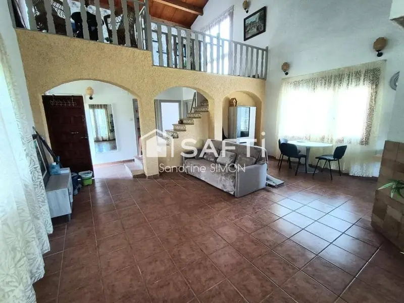 Chalet en Venta en Vidreres Girona