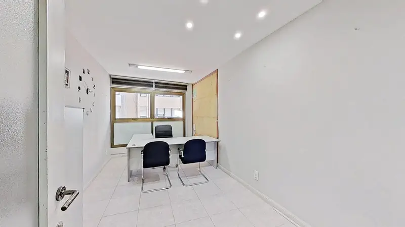 Vivienda 200m2 Sueca para Reformar Seis Dormitorios Terraza