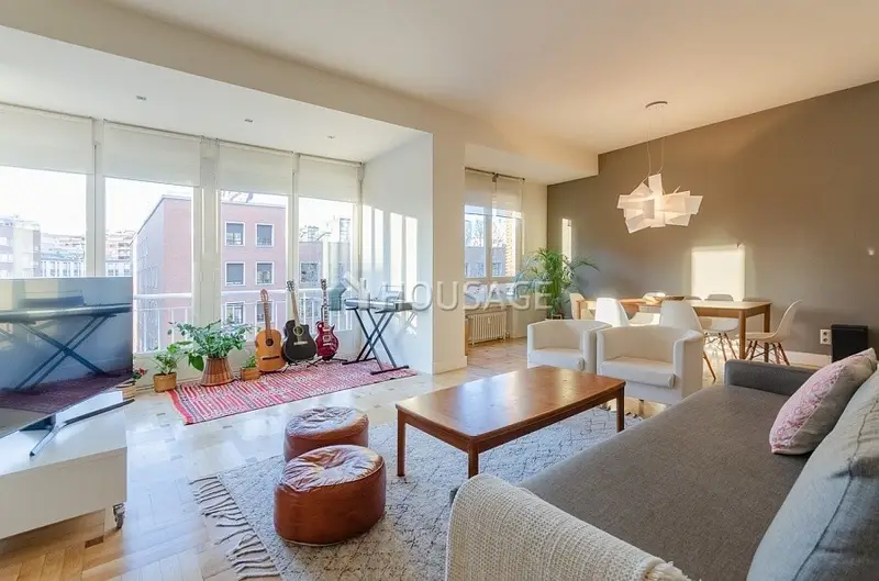 Piso en venta Madrid 4 dormitorios 2 baños reformado