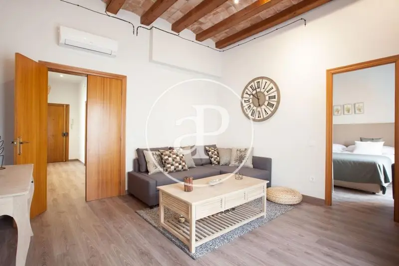 Apartamento en Alquiler en el Born - 2 Dormitorios - Amueblado