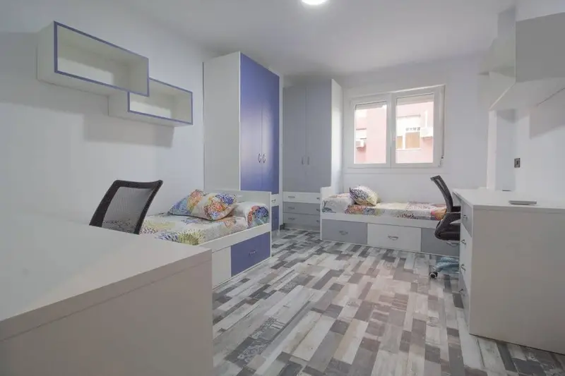 Alquiler Habitaciones Piso Reformado Estudiantes Almeria
