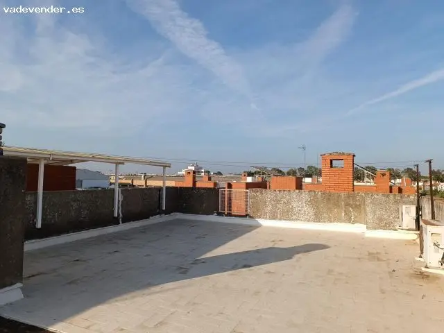 Casa en Sevilla Este con Jardin Privado y Piscina