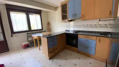 Piso en venta Calle de Torresolo 3 habitaciones
