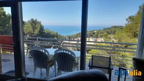 Chalet de Lujo en Cap Salou con Vistas al Mar
