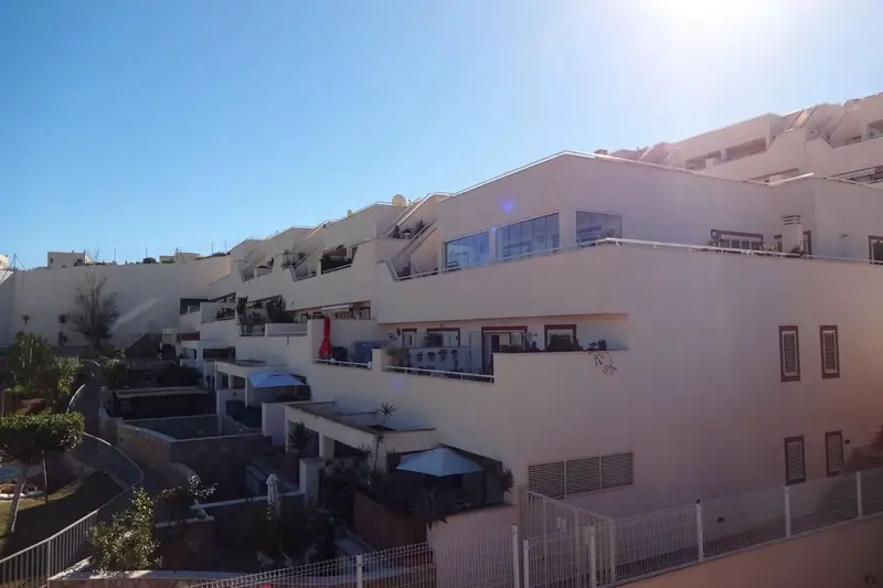 Apartamento de Lujo en Garrucha con Piscina y Padel