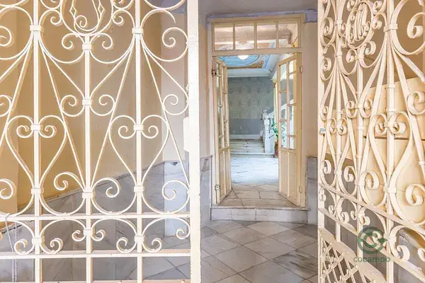 Casa señorial siglo XVIII Guadix 482m2 Patio central Reforma