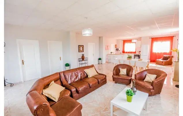 Alhaurín el Grande: Casa Rural con Piscina Privada para 6 Personas