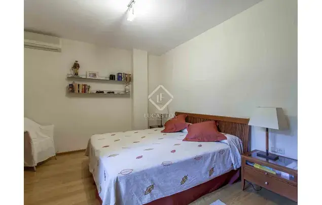 Villa Lujosa 5 Dormitorios 600m² Valencia Club Golf El Bosque