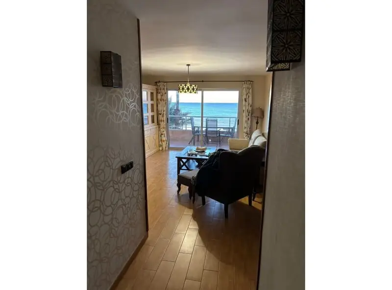Apartamento en Playa Los Locos Torrevieja Primera Linea de Playa
