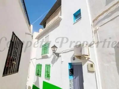 Casa Rural en Torrox con 2 Terrazas y Vistas
