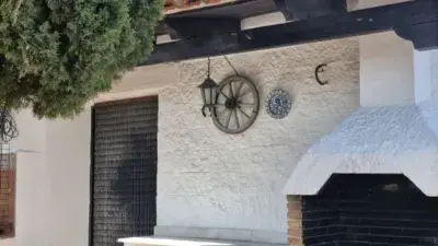 Chalet Rústico en Los Tablones con Piscina Privada