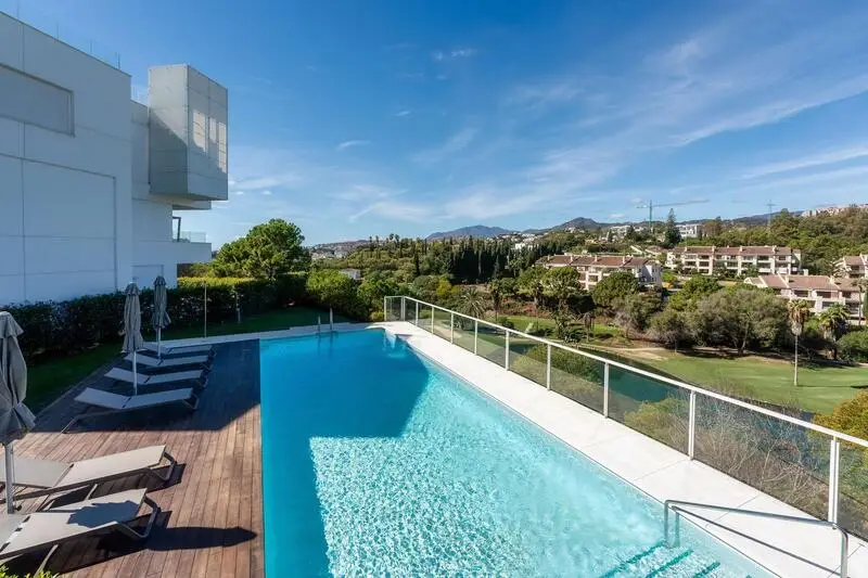 Apartamento 3 Dormitorios Lujo La Quinta Benahavis