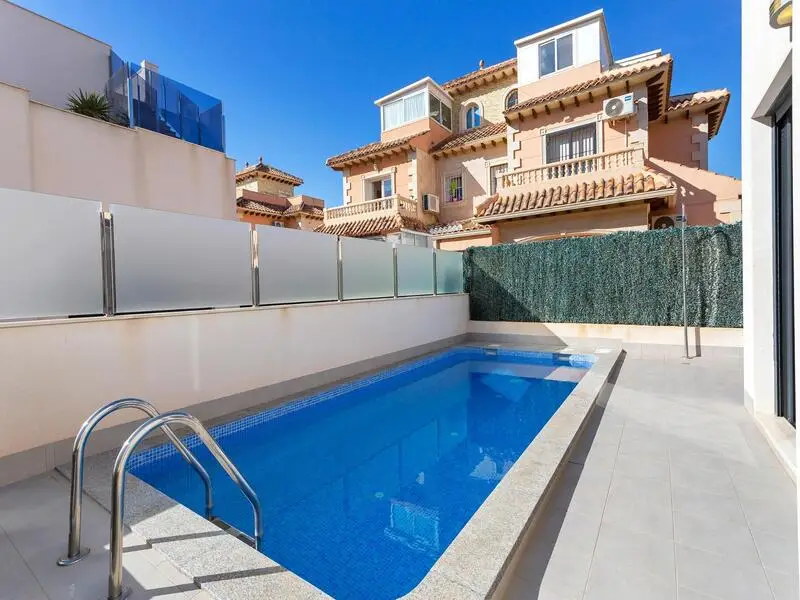 Villa Lujo 5 Dormitorios Piscina Privada Torrevieja