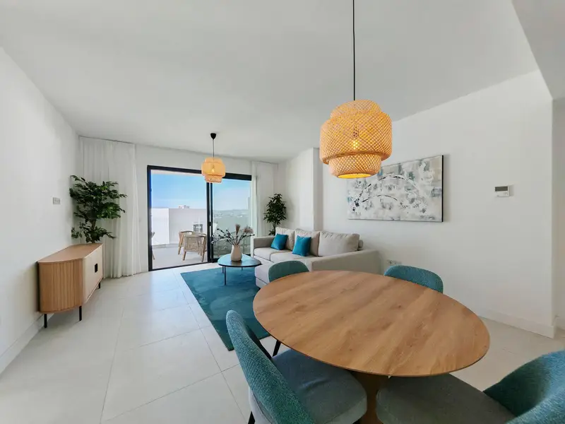 Apartamento 3 Dormitorios Fuengirola Piscina Garaje Lujo