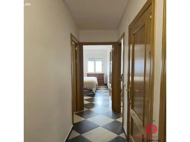 Vivienda Plaza Andaluc





ia Licencia Turistica