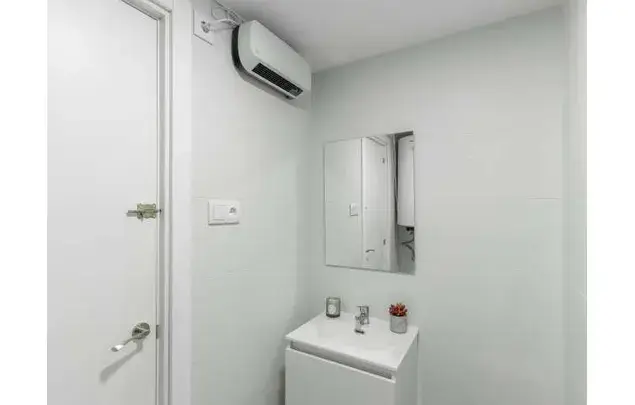 Alquiler Habitaciones Madrid 5 habitaciones 2 con Baño Privado