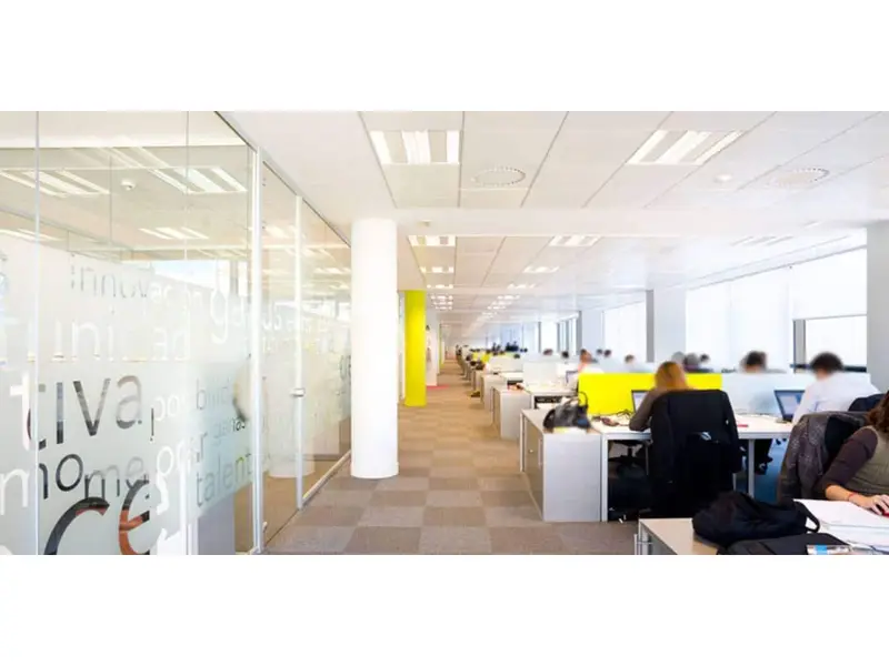 Oficina en Alquiler en Sanchinarro Madrid