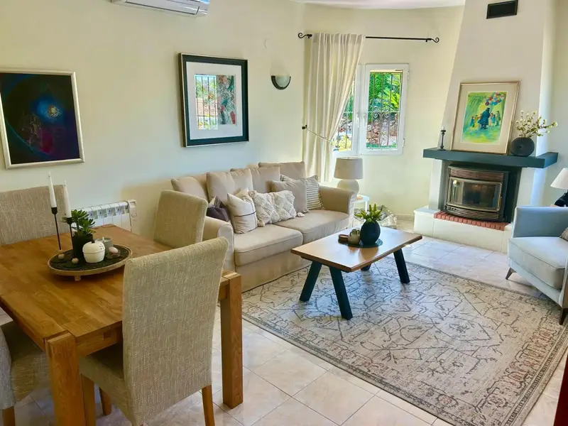 Casa-Villa de 2 Dormitorios en venta Rafael, España