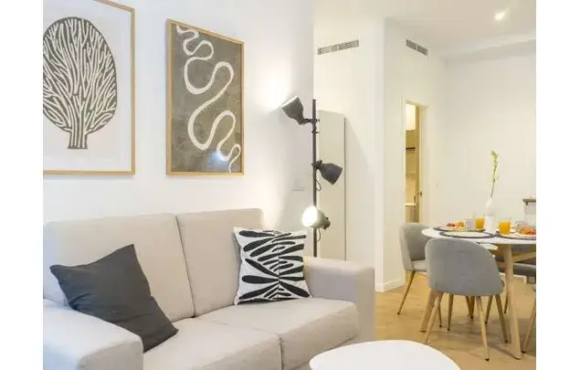 Estudio 40m² Málaga La Victoria Amueblado Gastos Incluidos