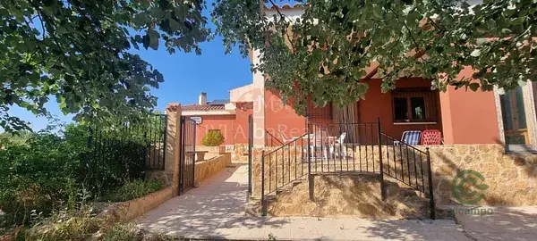 Chalet en Albacete con 1615m² de Terreno y 245m² Construidos