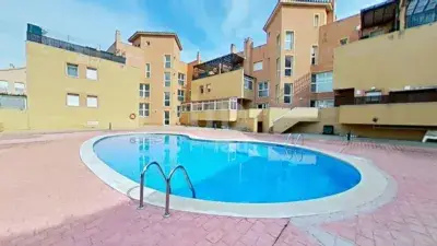 Atico de Lujo en Cubelles con Piscina y Terrazas