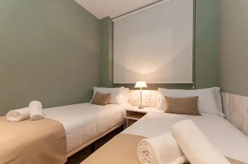 Apartamento en alquiler en Carrer de Sardenya Barcelona 2 dormitorios 1 bao