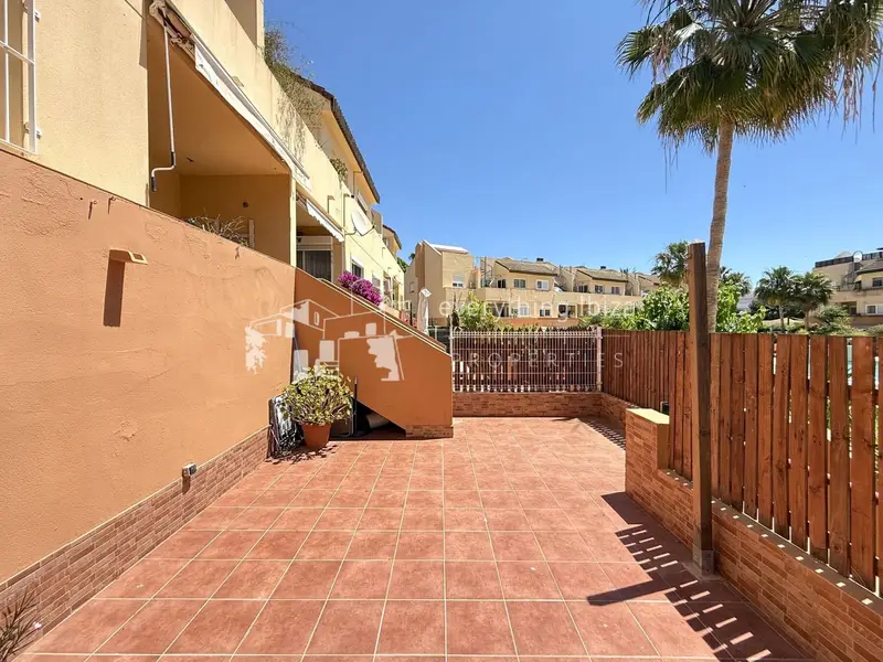 Apartamento en Playa d en Bossa cerca de la playa y tiendas