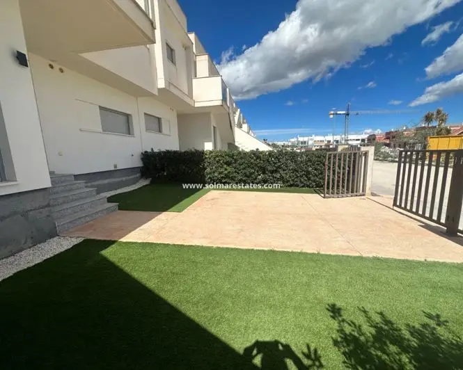 Apartamento 2 Dormitorios Vistabella Golf