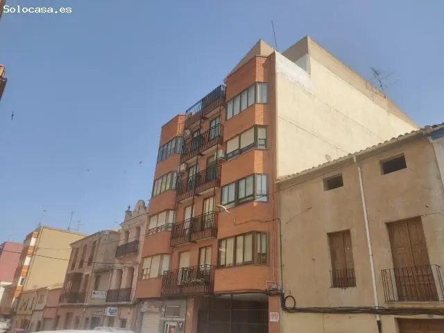 Vivienda 4 Dormitorios Amplio Patio Almansa San Roque
