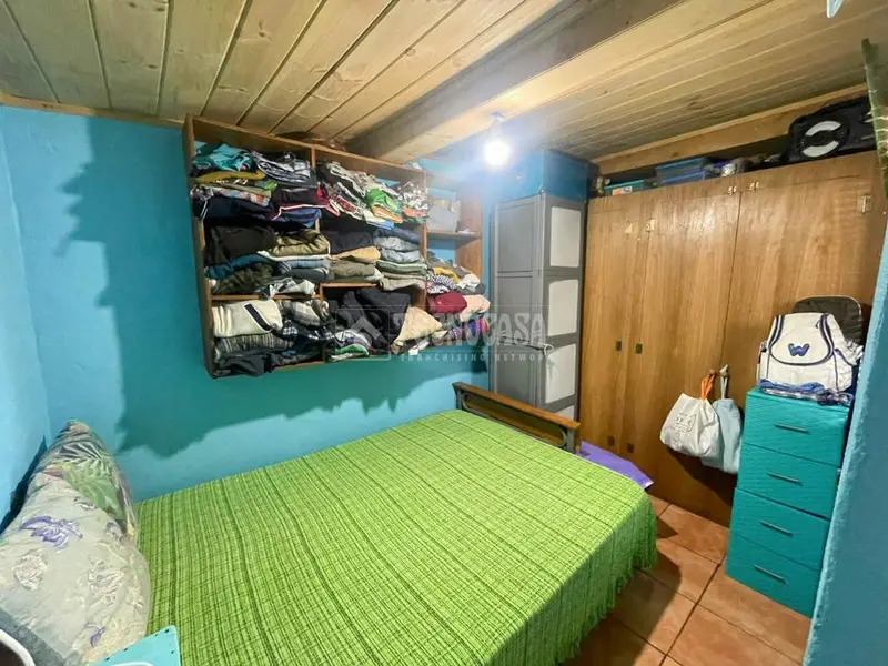 Casa Rural en Venta en Ingenio: Finca con 3 Viviendas, Piscina y Aljibe