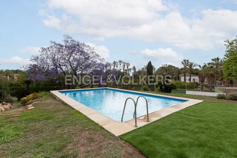 Chalet en Campolivar Valencia 470m2 2900m2 Jardin Piscina Tenis