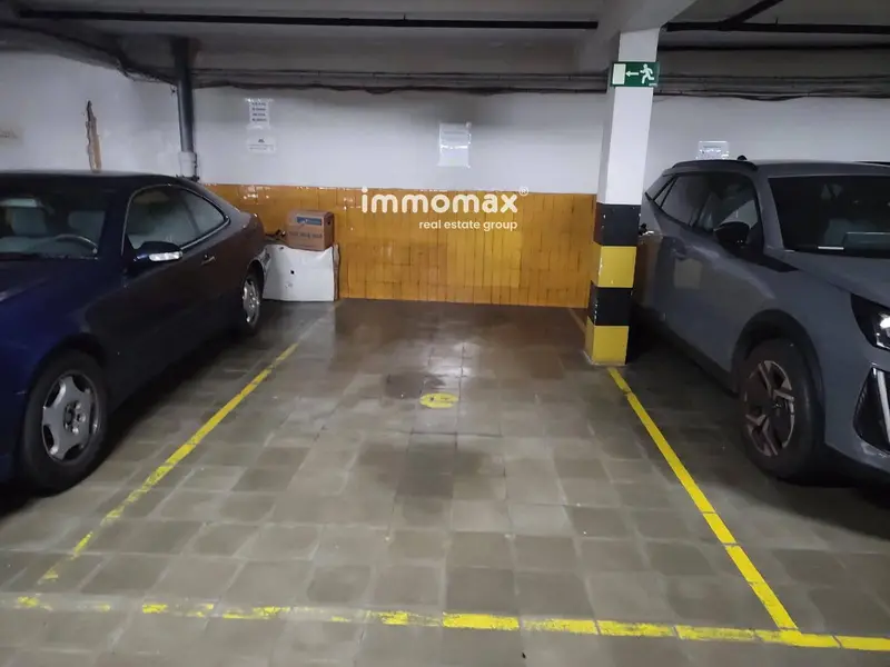 Parking en Les Tres Torres Barcelona ciudad