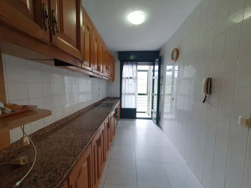 Venta Piso con Garaje en Grado 3 Dormitorios 1 Baño