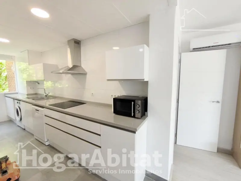 Piso en venta Alginet 3 dormitorios reformado cerca metro
