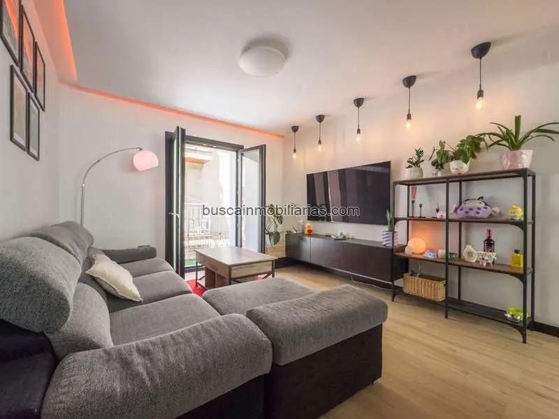 Piso Loft Reformado en Granada Capital
