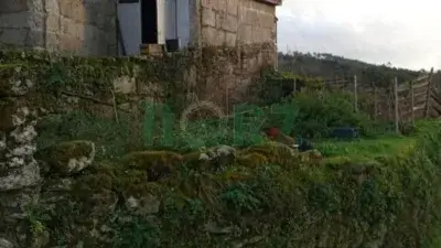 Casa en Cenlle con Bodega Equipada y Opcion a Viña