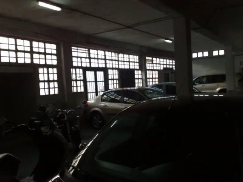 Venta Local Comercial con Trastero en Arga1osa Oviedo