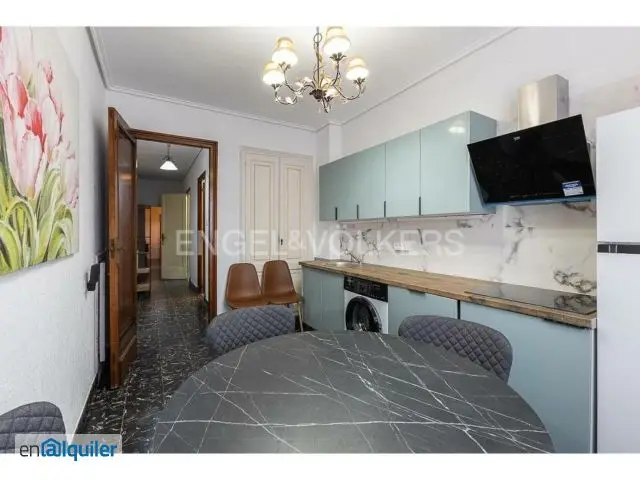 Alquiler Piso 6 habitaciones L'eixample 5 baños 2 cocinas