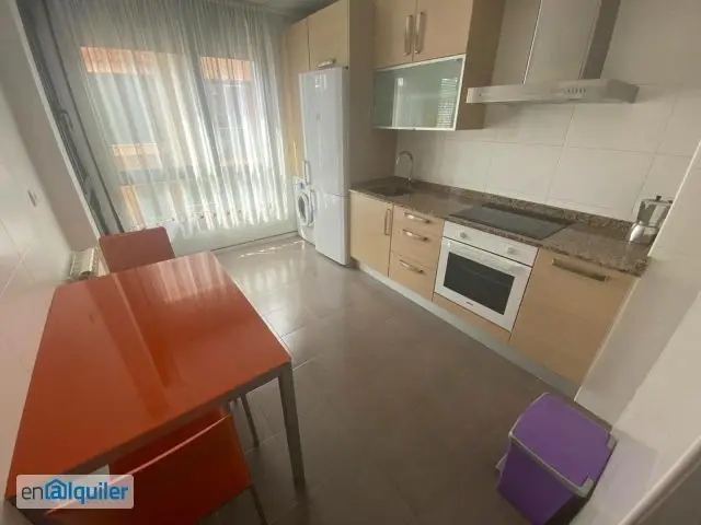Alquiler Piso Amueblado Santoña Ascensor Garaje 3 Habitaciones