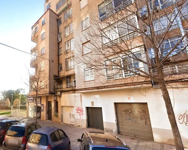 Piso 90m2 3 habitaciones 2 baños Cáceres