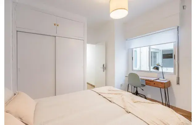 Alquiler piso 12 habitaciones Alicante Coliving Estudiantes