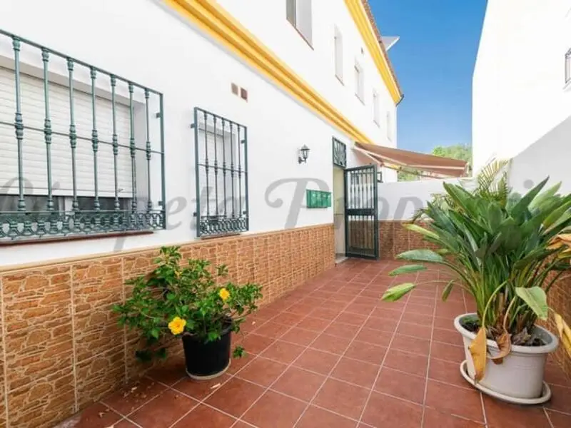 3 Cuarto Apartamento para alquiler a largo plazo
Sayalonga, Málaga