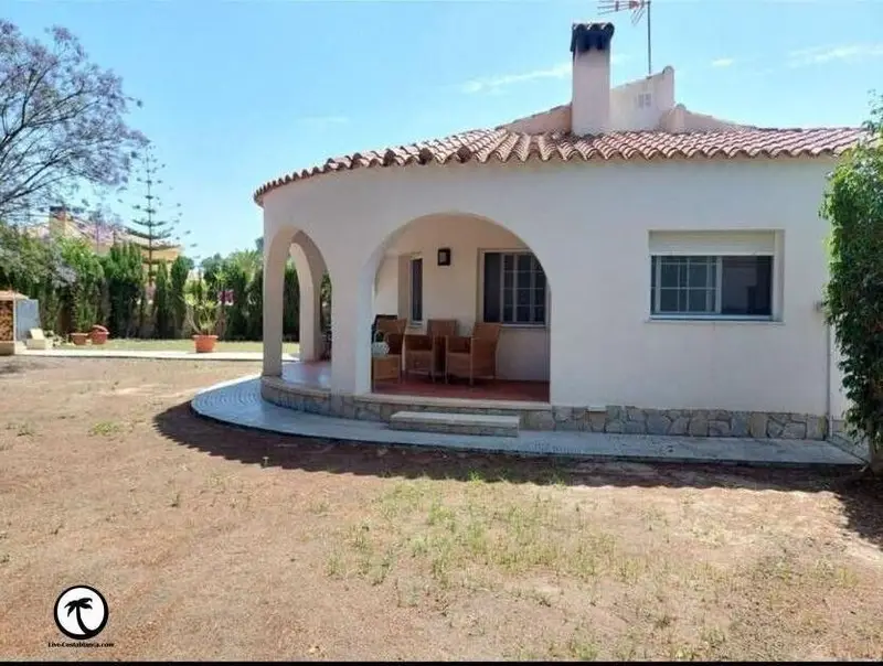 Venta Chalet Las Paulinas Mutxamel 249m2 Jardin Barbacoa Garaje