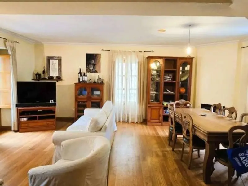 Duplex 242m2 en Navia 5 Dorm 3 Baños Amueblado Cerca Playa