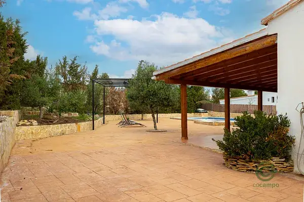 Chalet en Montroy con Piscina y Barbacoa