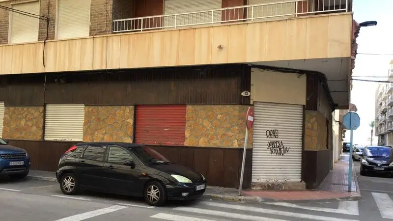 Local Comercial en Venta cerca de la Playa en Torrevieja