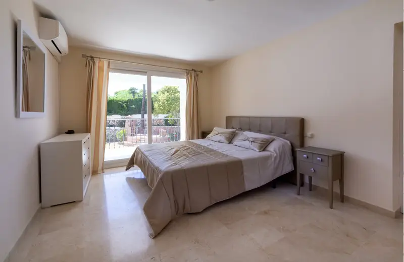 Villa 5 Dormitorios Alquiler Marbella Los Altos Reales