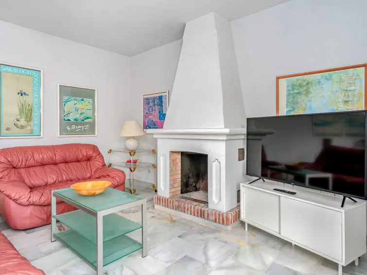 Casa Villa 3 Dormitorios Alquiler Mijas Espa	
	
	
a