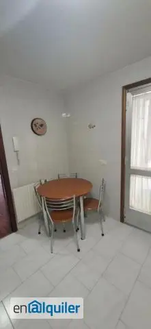 Piso en venta zona Plaza Barcelos Pontevedra 90m2 3 dormitorios